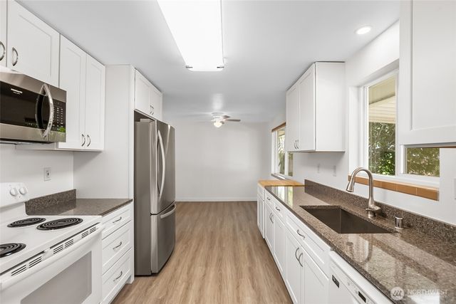2011 8th Avenue SE, Puyallup, WA 98372