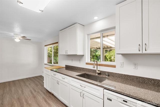 2011 8th Avenue SE, Puyallup, WA 98372