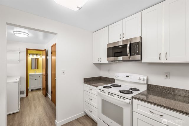 2011 8th Avenue SE, Puyallup, WA 98372