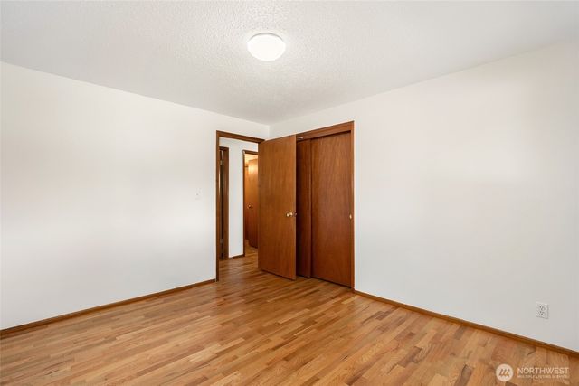 2011 8th Avenue SE, Puyallup, WA 98372