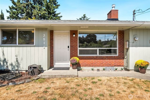 2011 8th Avenue SE, Puyallup, WA 98372