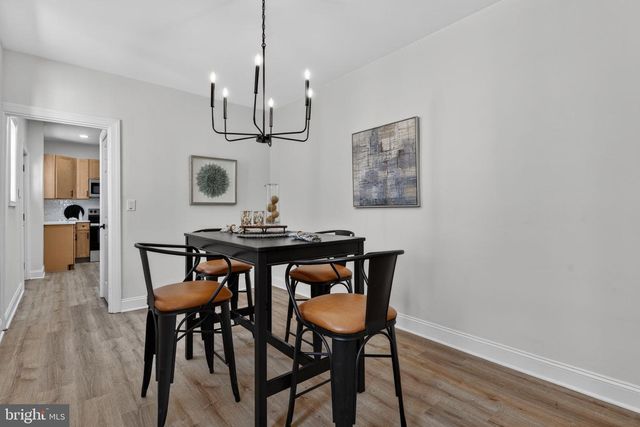 823 N QUEEN, Lancaster, PA 17603