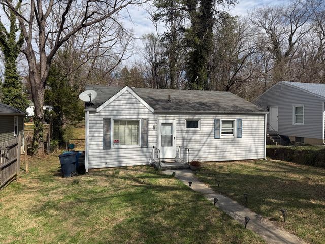 3813 Virginia AVE, Roanoke, VA 24017