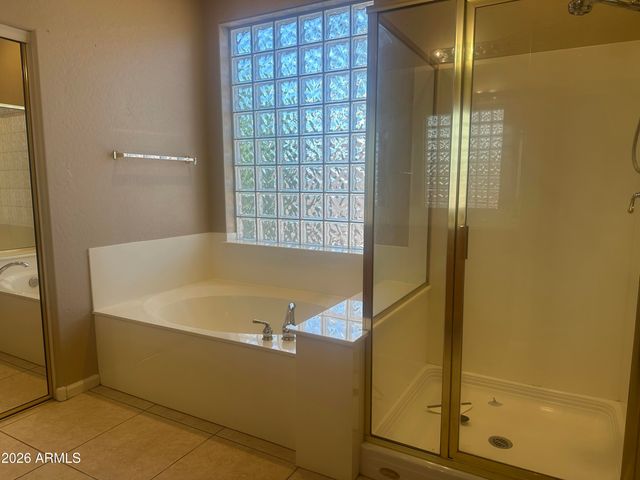 7220 W COTTONTAIL Lane, Peoria, AZ 85383