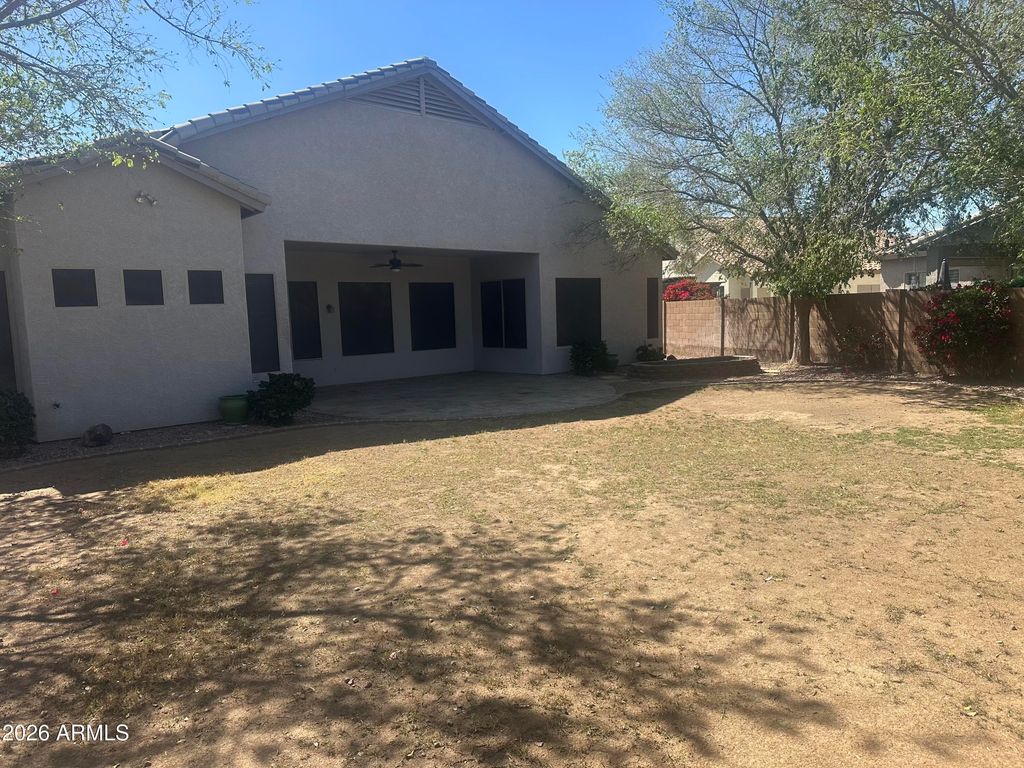 7220 W COTTONTAIL Lane, Peoria, AZ 85383