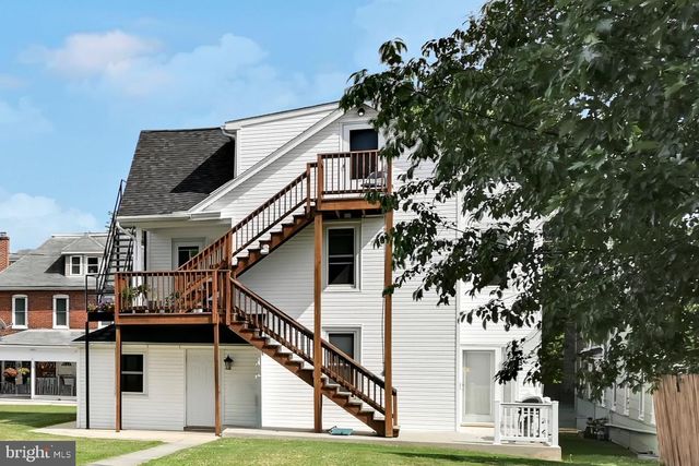 125 E WASHINGTON ST, Elizabethtown, PA 17022