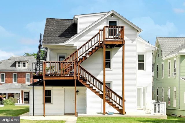 125 E WASHINGTON ST, Elizabethtown, PA 17022