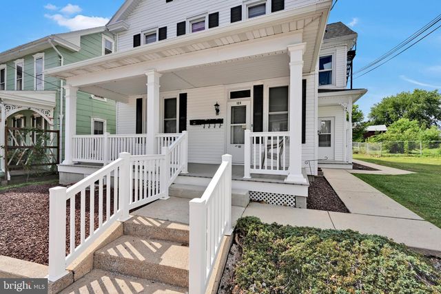 125 E WASHINGTON ST, Elizabethtown, PA 17022