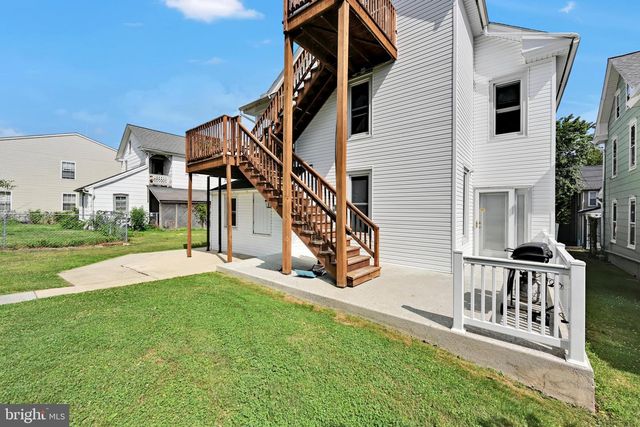125 E WASHINGTON ST, Elizabethtown, PA 17022