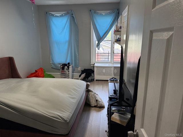 210-19 Hollis Avenue, Queens Village, NY 11429