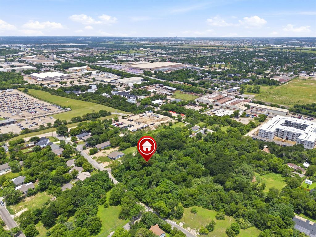 1609 Walmsley Avenue, Dallas, TX 75208
