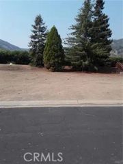 8396 Paradise Valley, Lucerne, CA 95458