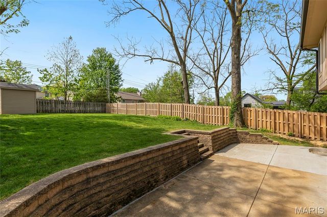 7434 Hoover Avenue, Richmond Heights, MO 63117