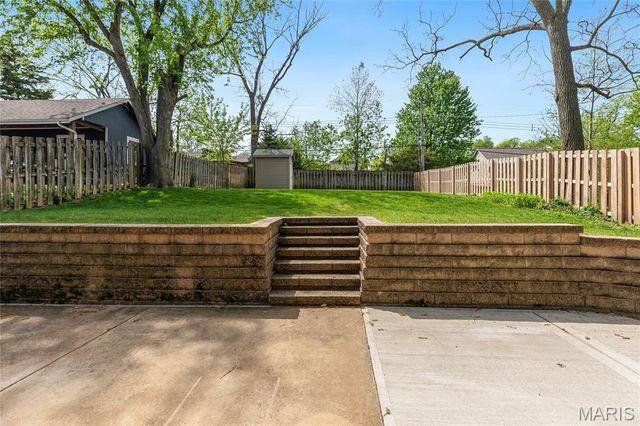 7434 Hoover Avenue, Richmond Heights, MO 63117