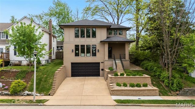 7434 Hoover Avenue, Richmond Heights, MO 63117