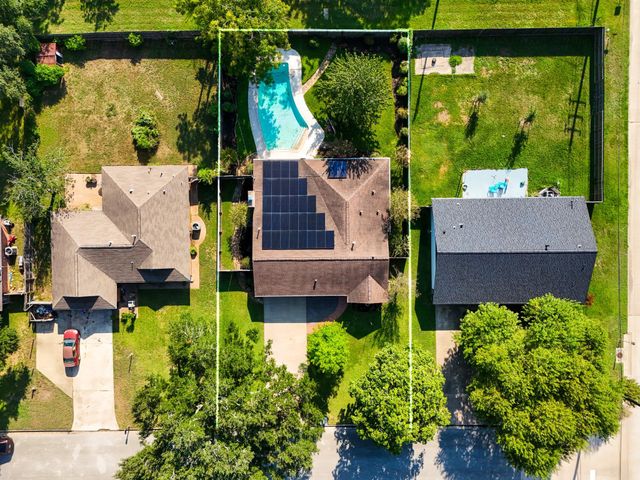810 Aster Street, Katy, TX 77493