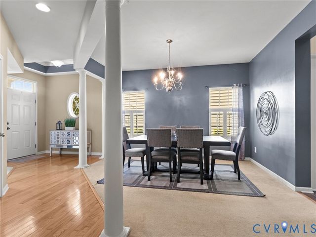 5676 Hogan Bridge Dr, New Kent, VA 23140