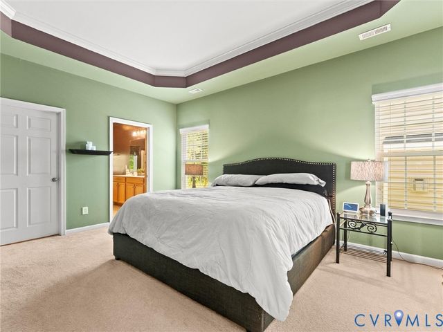 5676 Hogan Bridge Dr, New Kent, VA 23140