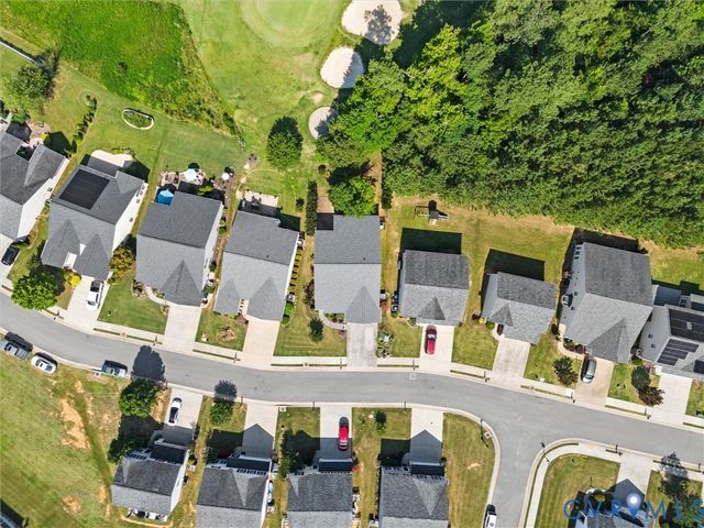 5676 Hogan Bridge Dr, New Kent, VA 23140