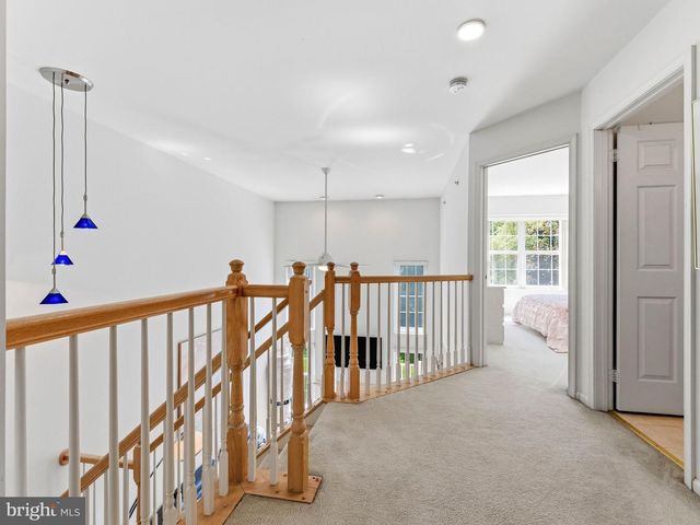 136 BUCKINGHAM WAY, Mount Laurel, NJ 08054