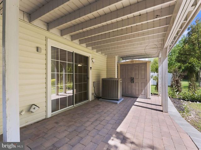 136 BUCKINGHAM WAY, Mount Laurel, NJ 08054
