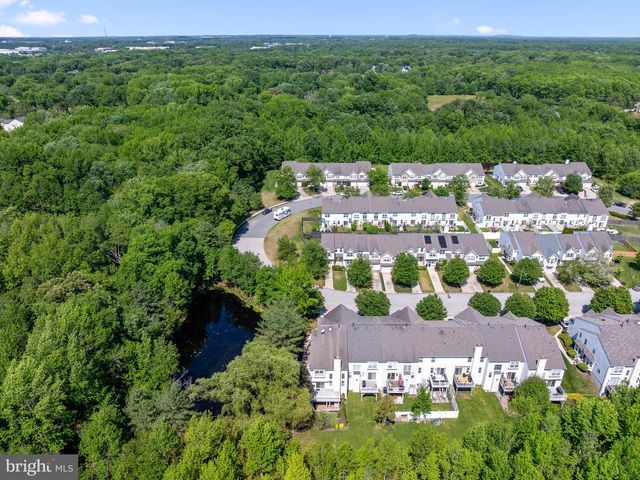 136 BUCKINGHAM WAY, Mount Laurel, NJ 08054