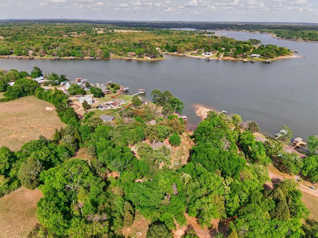 102 Summerall, Mabank, TX 75156