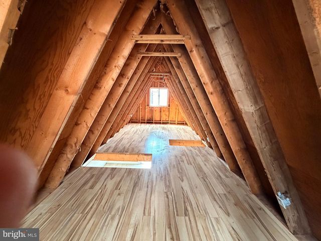 950 KREJCI BLVD, Mount Jackson, VA 22842