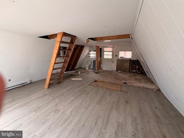 950 KREJCI BLVD, Mount Jackson, VA 22842