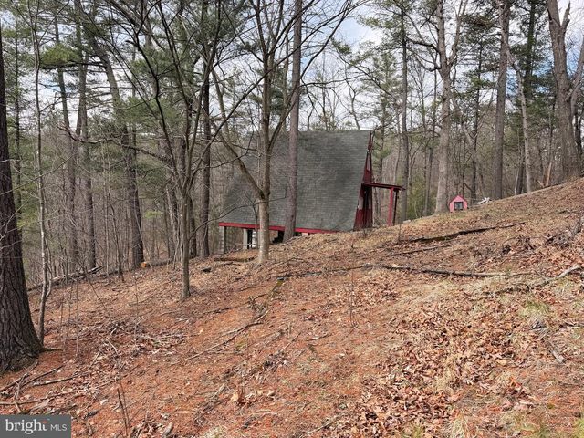 950 KREJCI BLVD, Mount Jackson, VA 22842