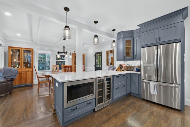 36 Washburn St, Watertown, MA 02472