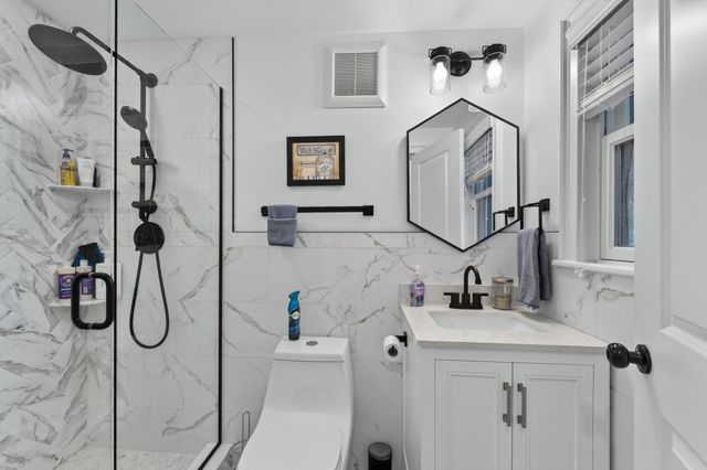 36 Washburn St, Watertown, MA 02472