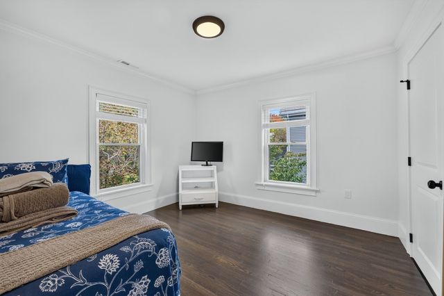 36 Washburn St, Watertown, MA 02472