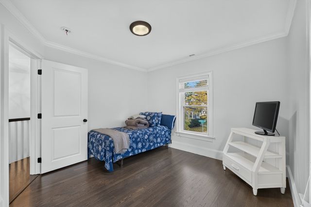 36 Washburn St, Watertown, MA 02472