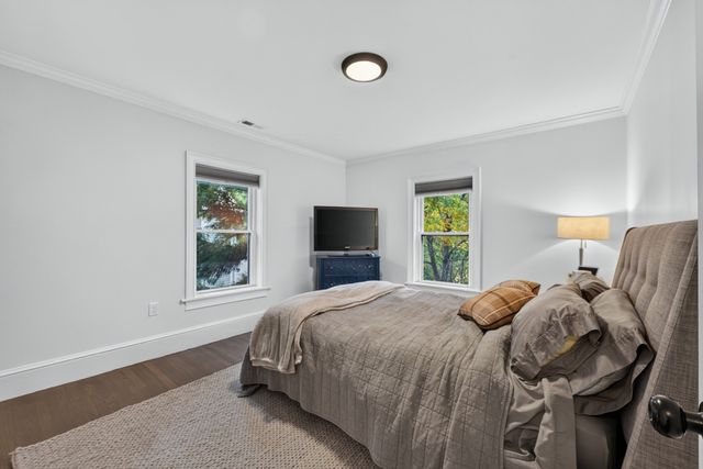 36 Washburn St, Watertown, MA 02472