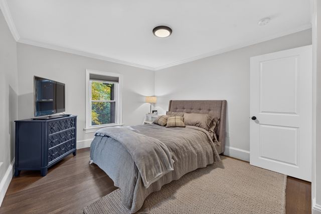 36 Washburn St, Watertown, MA 02472