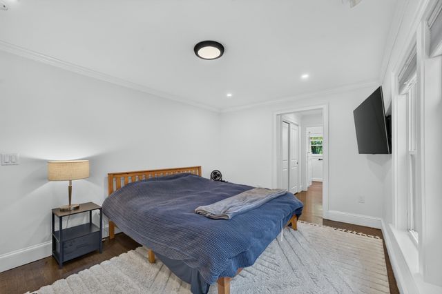 36 Washburn St, Watertown, MA 02472