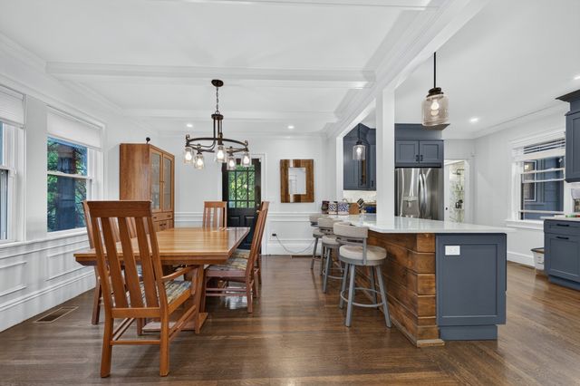 36 Washburn St, Watertown, MA 02472