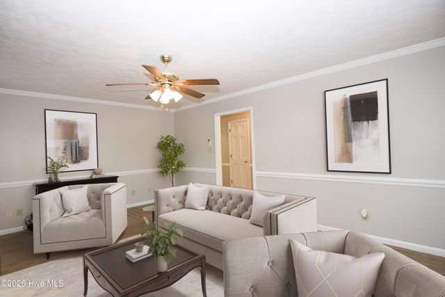 7504 Coleridge Drive, Fayetteville, NC 28304