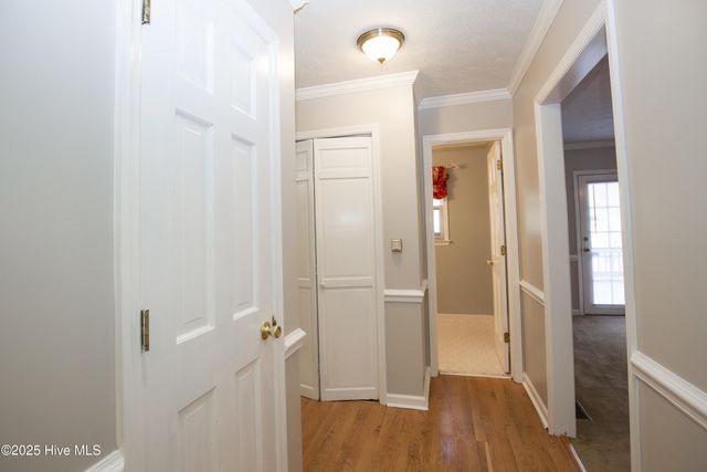 7504 Coleridge Drive, Fayetteville, NC 28304