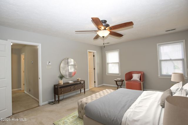 7504 Coleridge Drive, Fayetteville, NC 28304