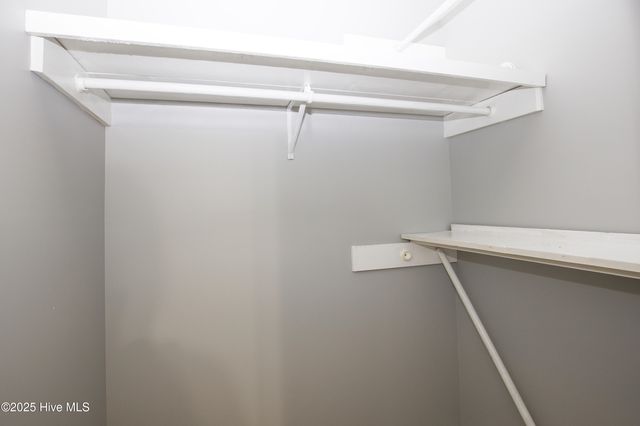 7504 Coleridge Drive, Fayetteville, NC 28304