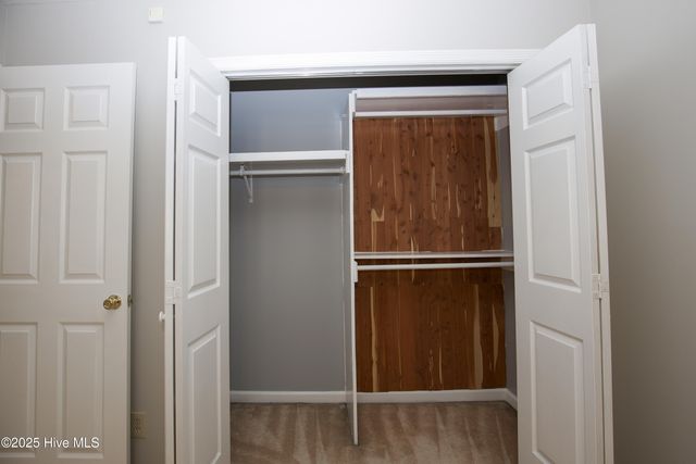 7504 Coleridge Drive, Fayetteville, NC 28304