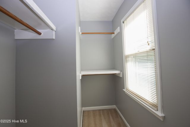 7504 Coleridge Drive, Fayetteville, NC 28304