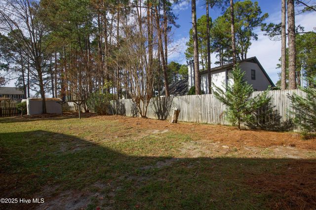 7504 Coleridge Drive, Fayetteville, NC 28304