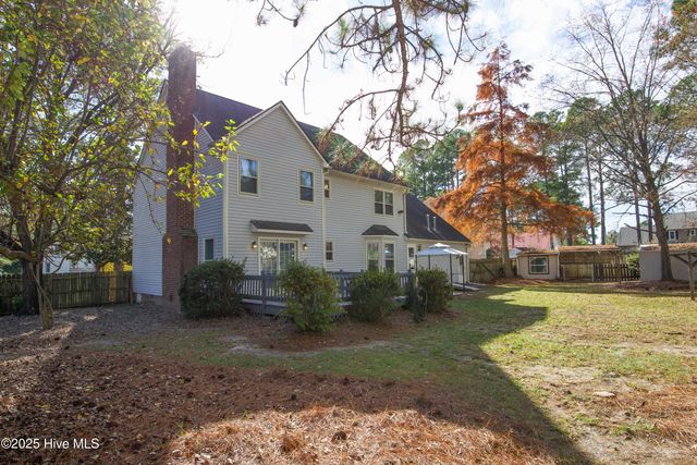 7504 Coleridge Drive, Fayetteville, NC 28304