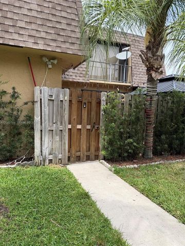 4804 Waterview Cir, Palm Springs, FL 33461
