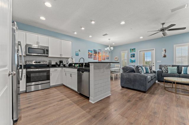 125 Crystal Beach Drive, 116, Destin, FL 32541