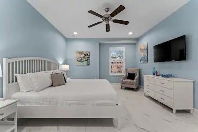 125 Crystal Beach Drive, 116, Destin, FL 32541