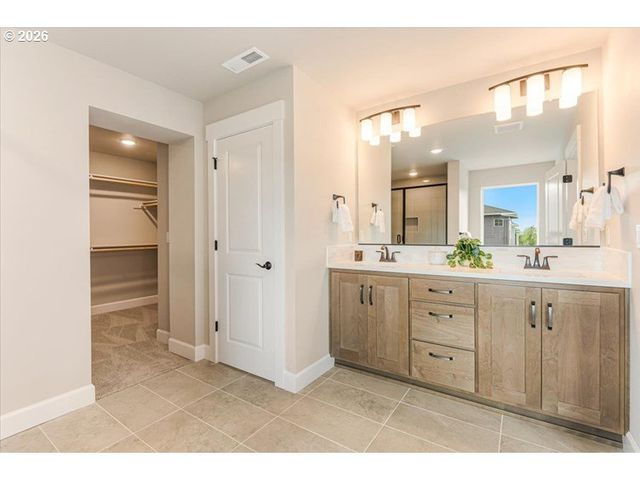 18090 Sw BARROWS Rd, Beaverton, OR 97007